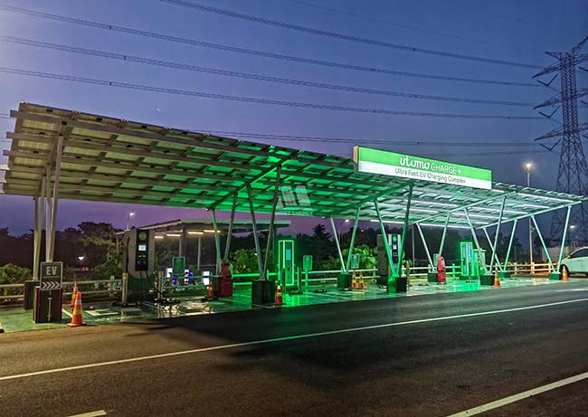 亚博YABOBIPV车棚